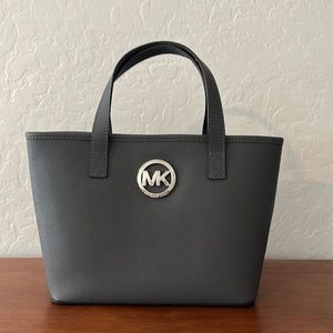 Michael Kors gray saffiano leather bag
